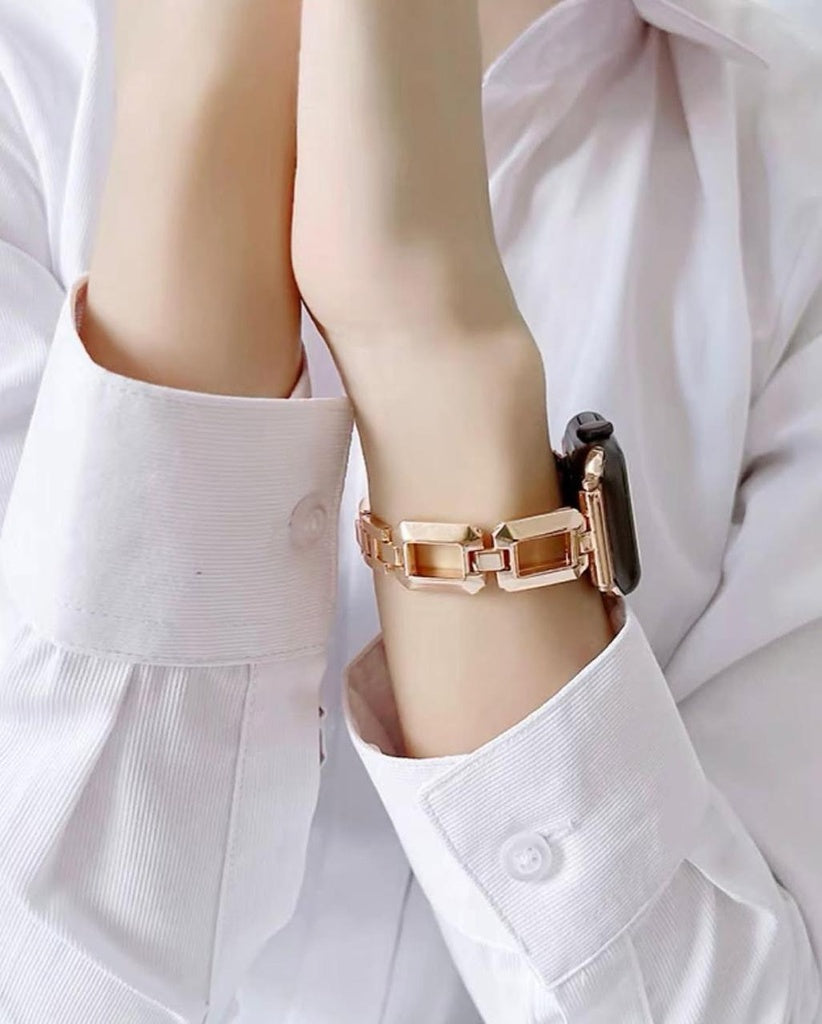  – متوافق مع Apple Watch (42مم–49مم) سوار ساعة معدني فاخر للنساء  